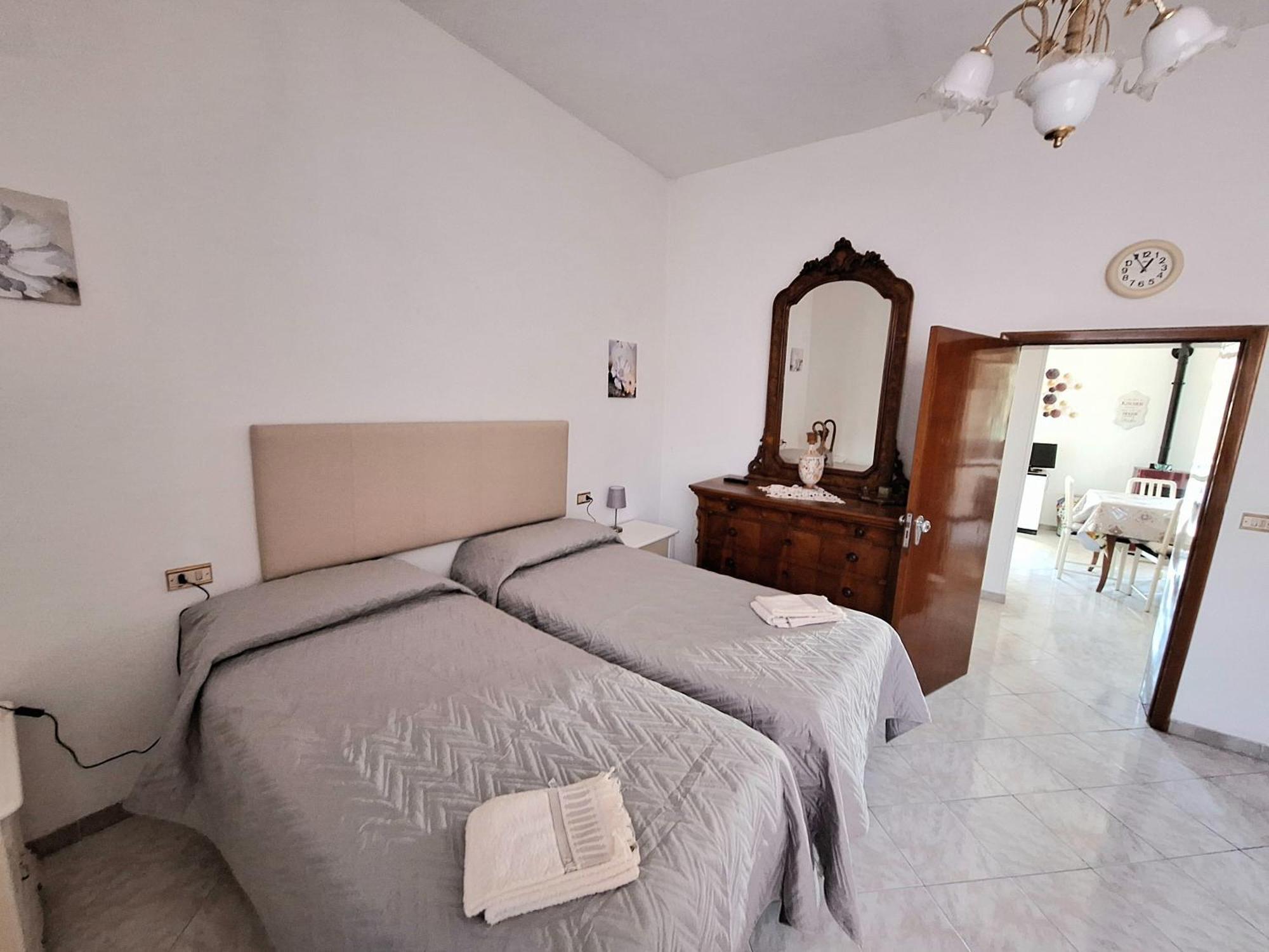 Casa Maria Castel Del Piano Appartamento Vista Montagna In Zona Centrale Ngoại thất bức ảnh